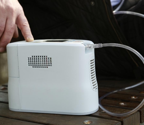 守護生命，守護健康：新一代便攜式制氧機的便捷與高效