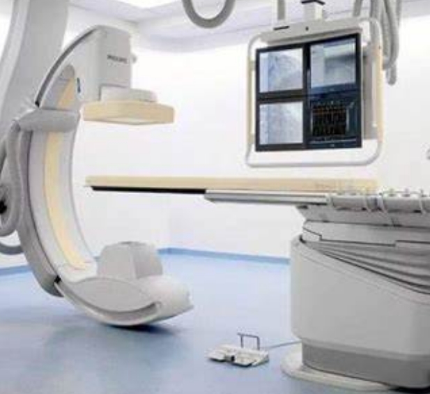 精準(zhǔn)血管成像的未來：數(shù)字減影血管造影（DSA）系統(tǒng)的臨床應(yīng)用與創(chuàng)新