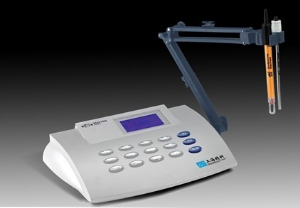 高精度電導(dǎo)率測定儀 SQ-DDS-308A