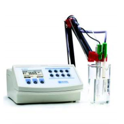 專業(yè)級多參數(shù)水質測定儀 HI3512